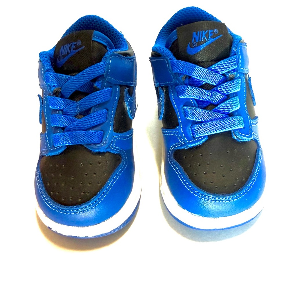 Nike NWT DUNKS Blue and Black Sneakers Sporty Design - Picture 1 of 7